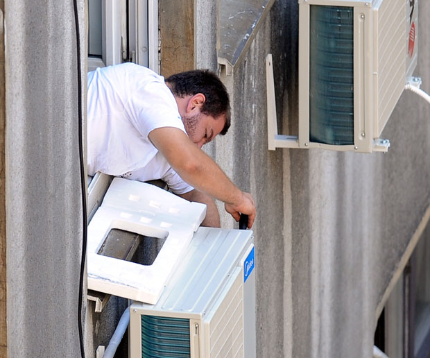 Врелина пржи киловате